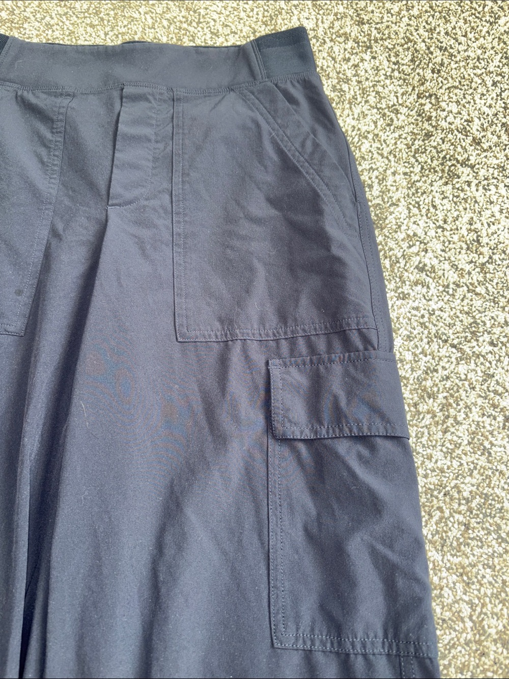Athleta Brooklyn Heights High Rise Cargo Pant in Navy Blue - Picture 3 of 5